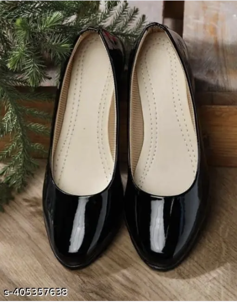 Unique Fashionable Women's Daily Use Stylish Bellies Or Ballerinas